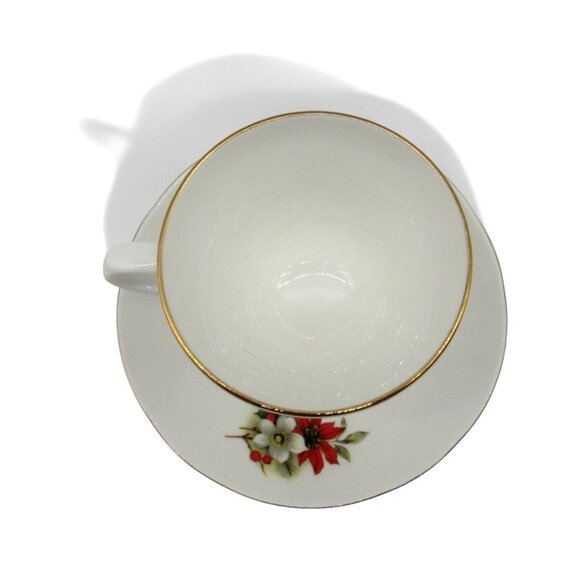 SADLER Wellington CHRISTMAS Poinsettia Tea Cup And Saucer Made In England - Picture 7 of 11